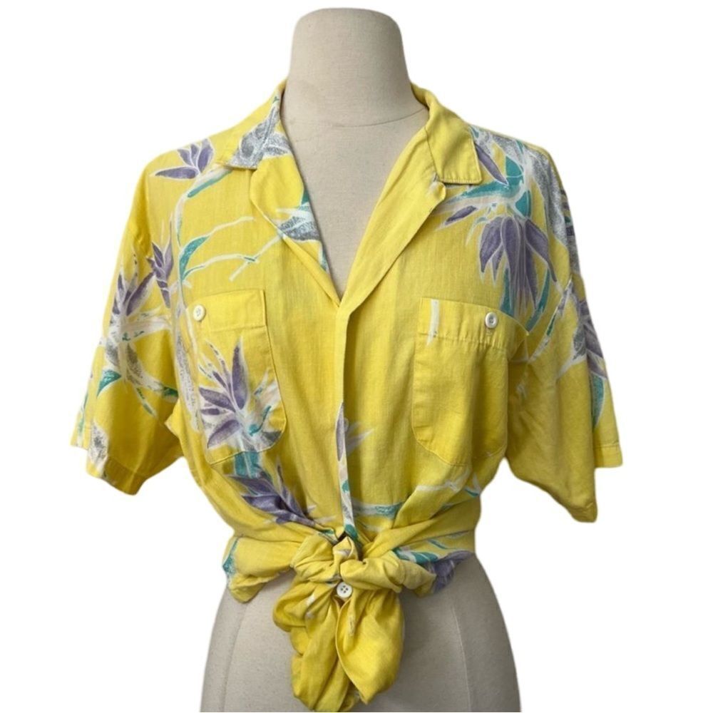 Sunshine Yellow Vintage 80s / 90s Tropical Hawaiian Tiki Shirt